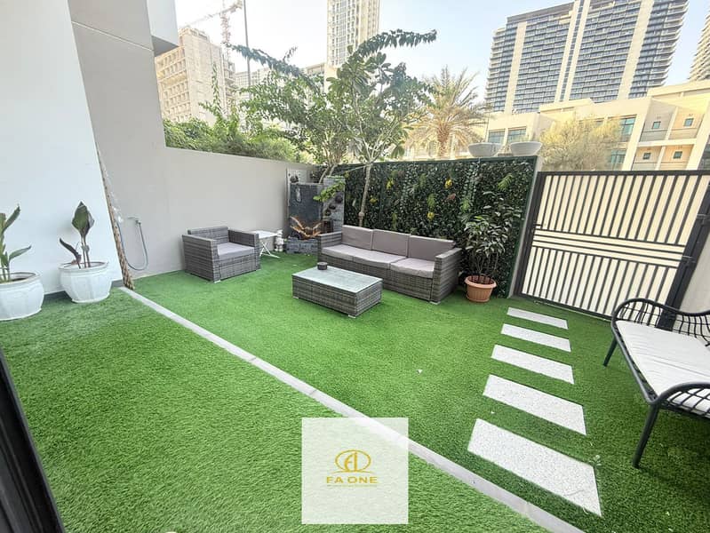 Luxury 4 BHK + Maid Villa for Rent in Casa Solitaire