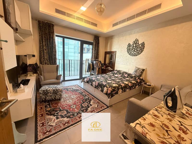 Luxury 4 BHK + Maid Villa for Rent in Casa Solitaire