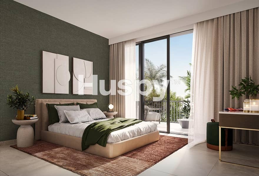 Near Golden Beach | Green View | Single Row