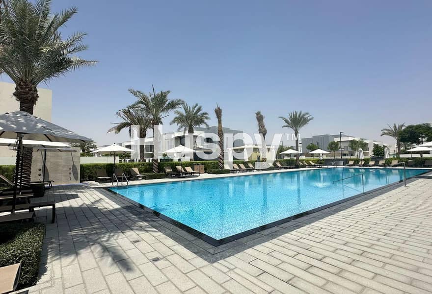 Near Golden Beach | Green View | Single Row - Image 10