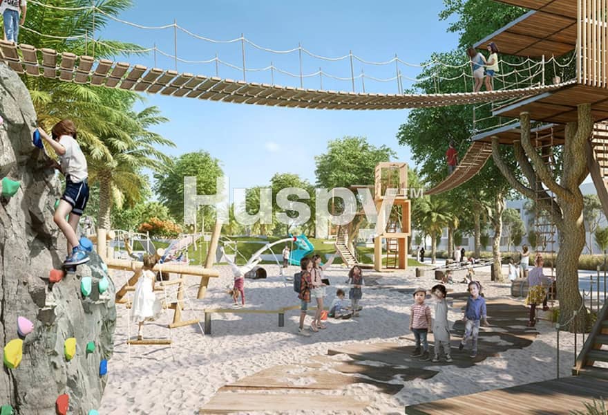 Near Golden Beach | Green View | Single Row - Image 15