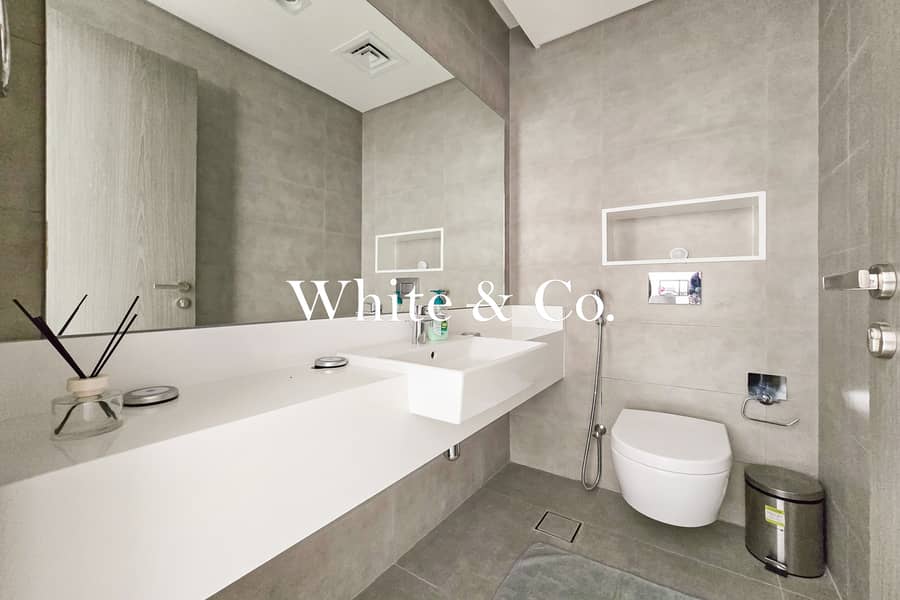 Stylish | Fully Furnished | 1 Bedroom - Image 7