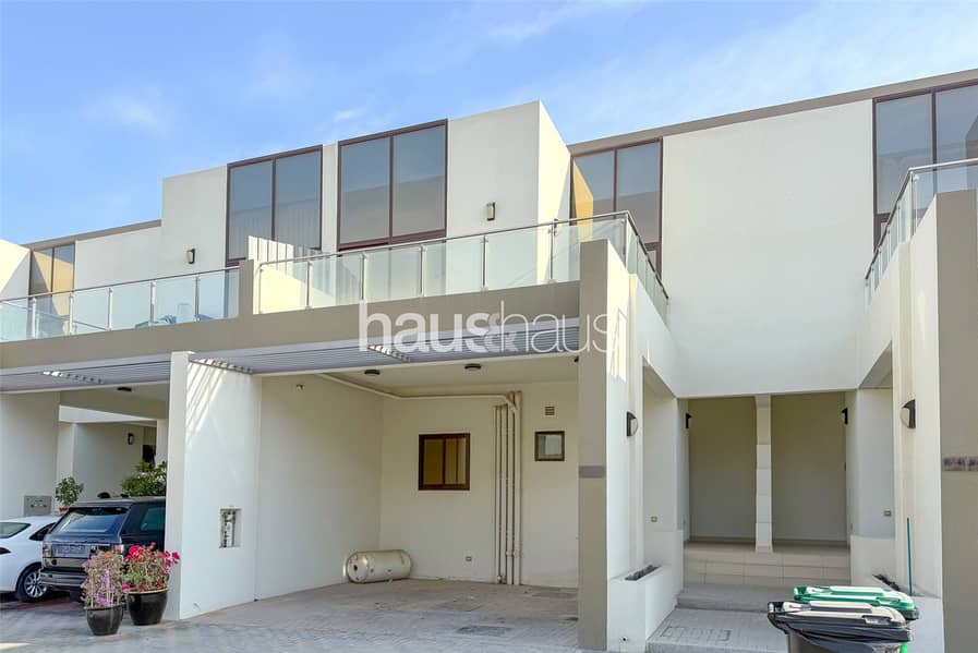 Single Row | Vacant On Transfer | Prime Location