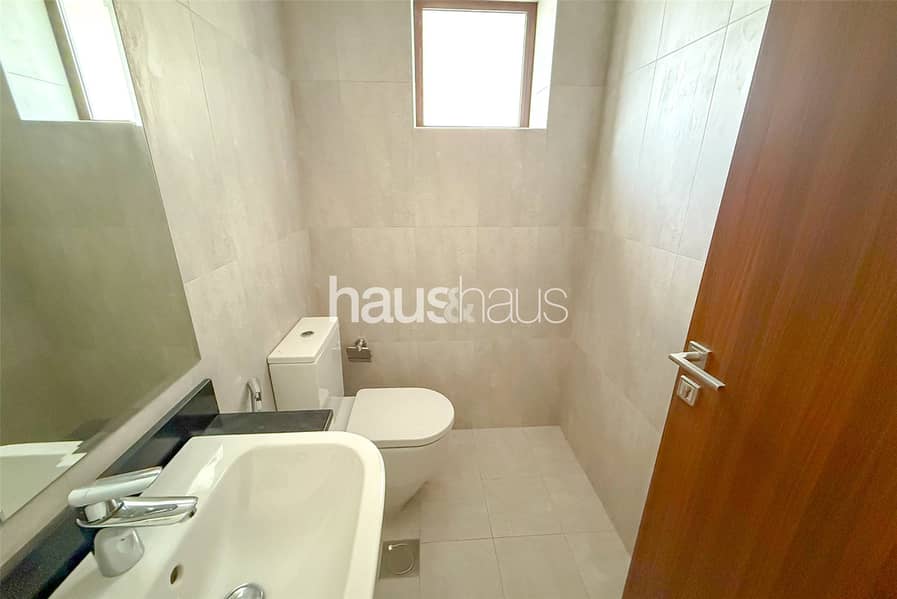 Single Row | Vacant On Transfer | Prime Location