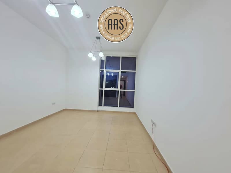 In prime location luxurious huge 2bhk with all amenities - Image 7