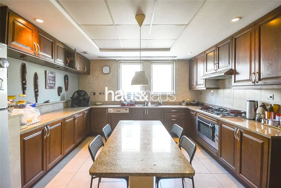 Elegant Villa | Spacious 4-Bed Home | HOT OFFER !