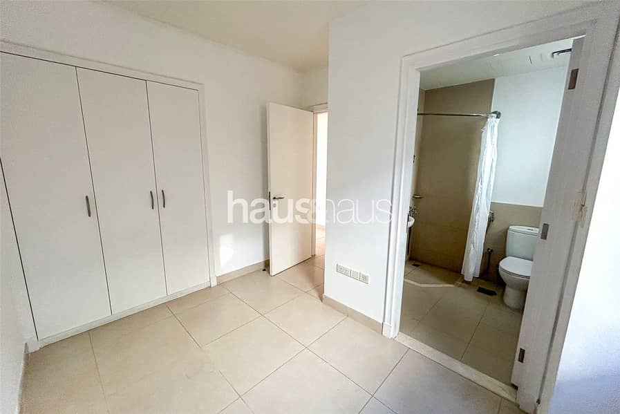 Available | End unit | Opposite Park | White Wood