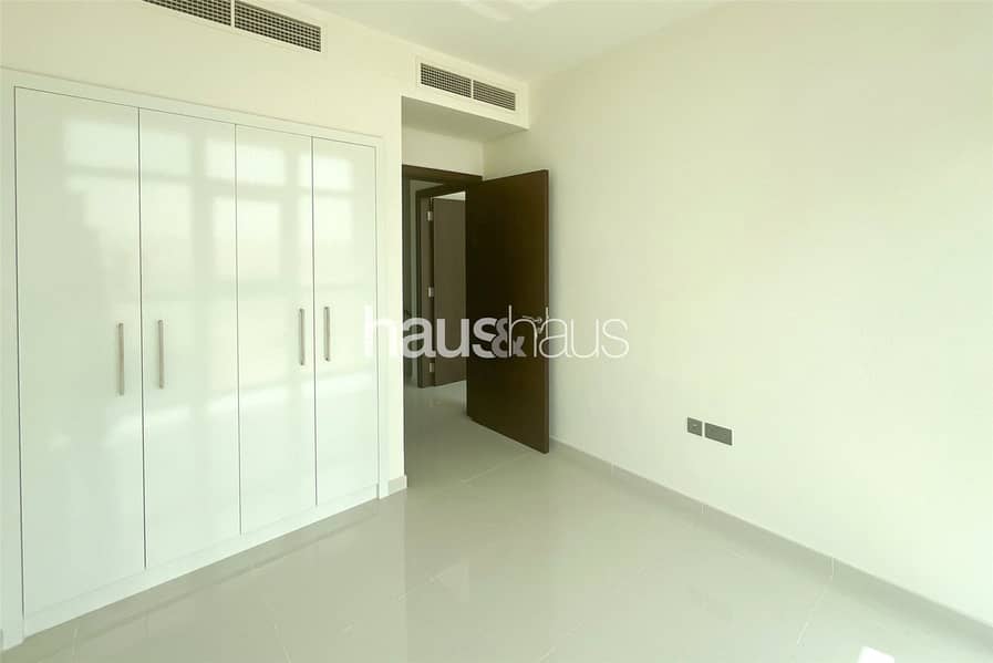 Single Row | Great Location | Well Maintained - Image 8