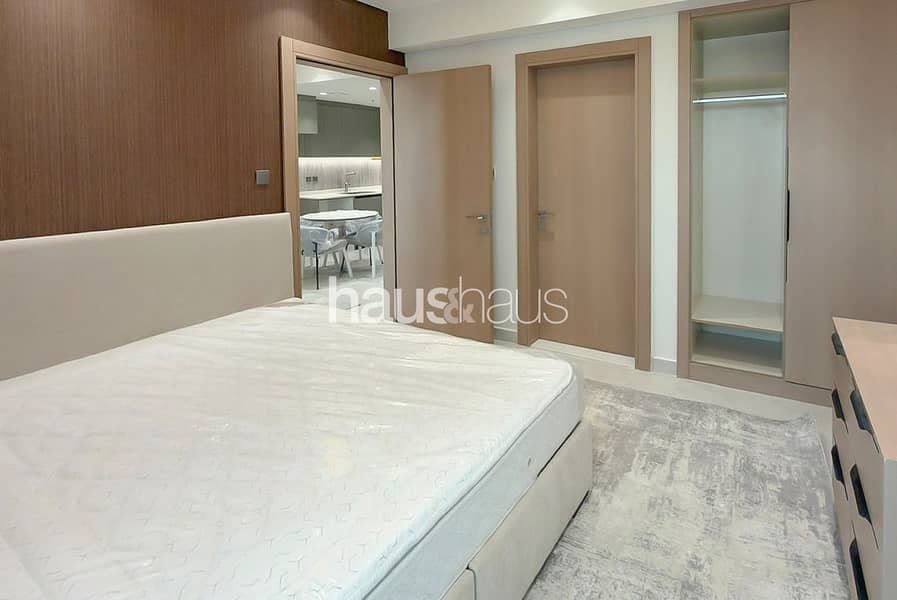 HIGH FLOOR | AMAZING VIEWS | PRICE DROP