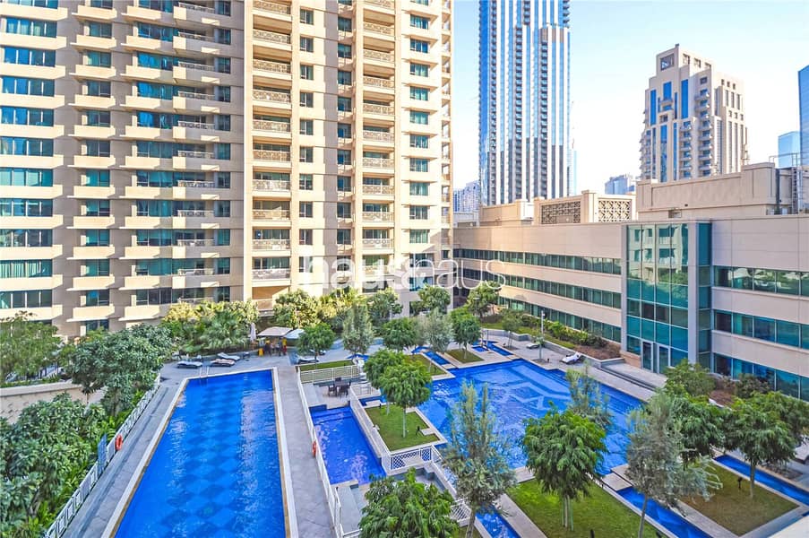 Burj Khalifa View | Fully Furnished | Spacious - Image 12