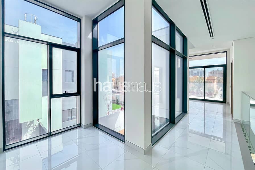 SingleRow | 4 Bed Large | Swimming Pool - Image 6