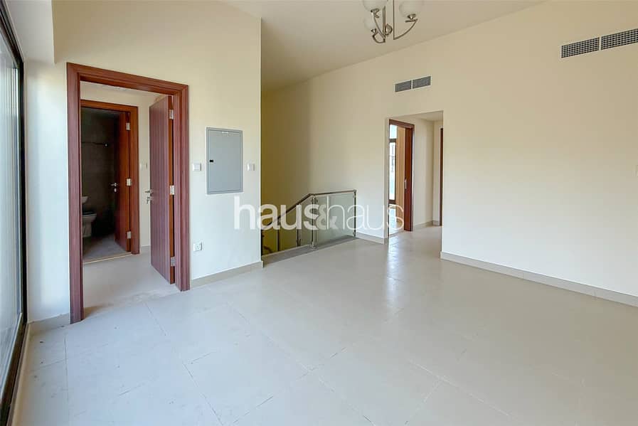 Single Row | Vacant On Transfer | Prime Location - Image 13