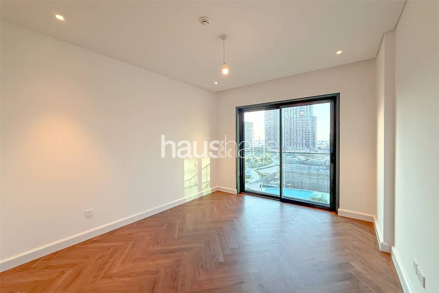 Upgraded | Park and Pool View | Spacious - Image 7