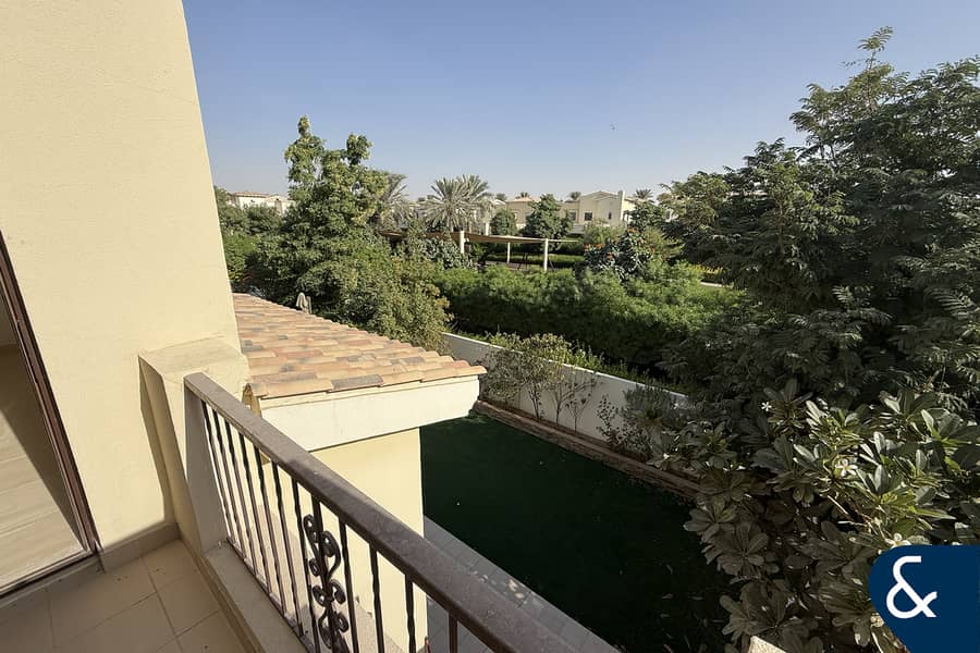 Vacant | Spacious | Landscaped l 4 Beds - Image 15