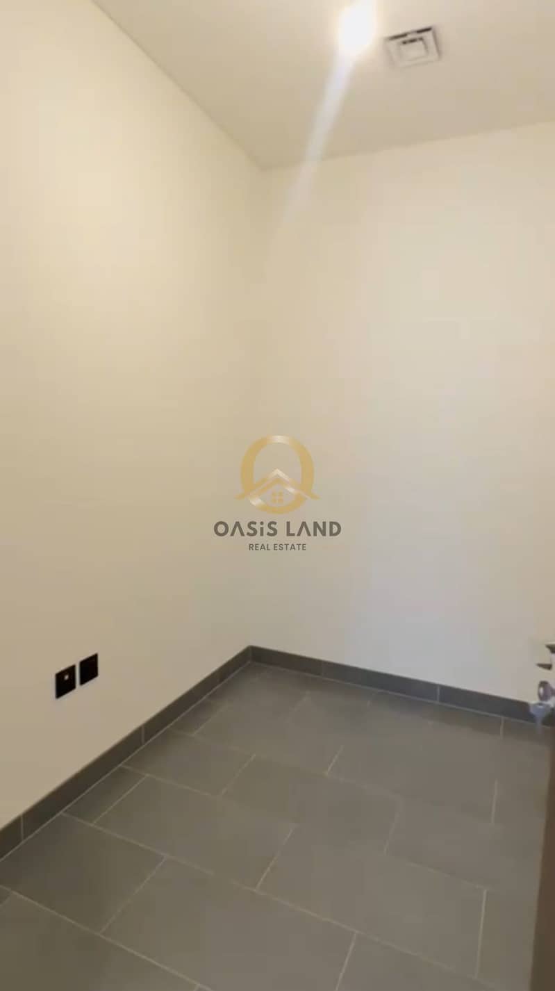 Crest Tower C – Comfort-Focused 2BHK + Study