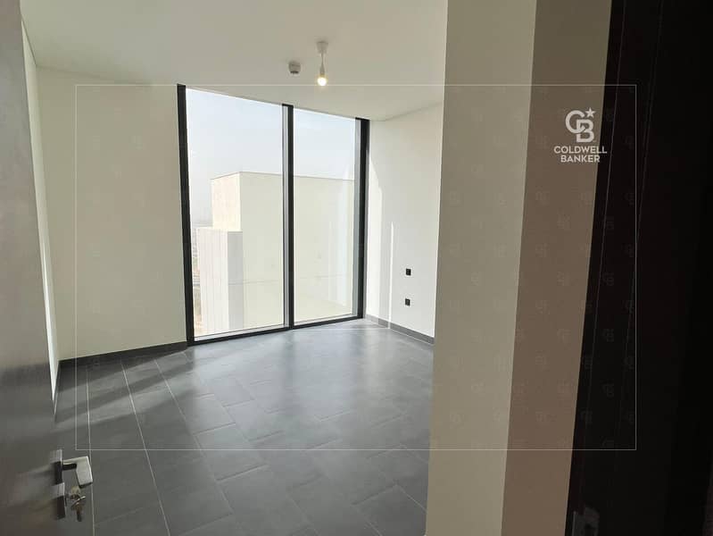 Spacious Layout | 2BR + Study | Vacant - Image 6