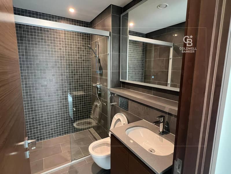 Spacious Layout | 2BR + Study | Vacant - Image 14