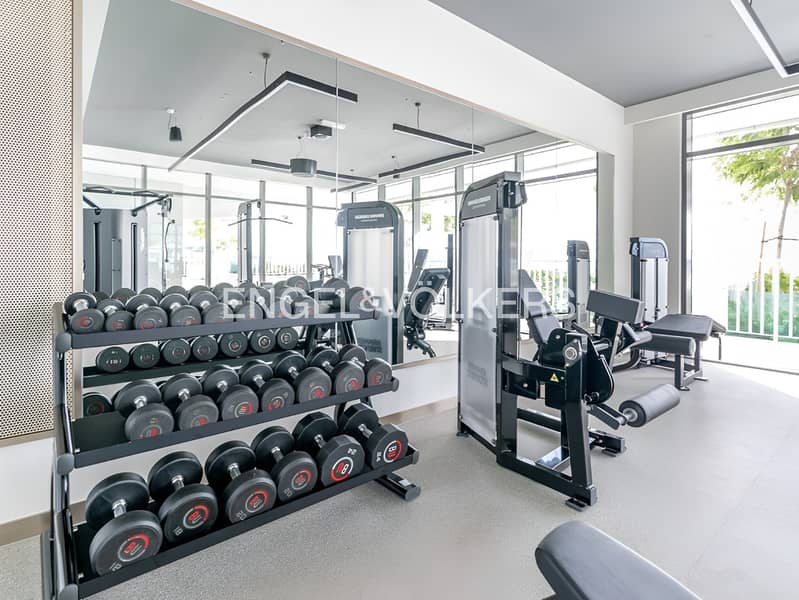 Fully Furnished | Sea View | Vacant - Image 11