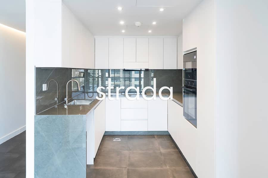 Large 3 Bed | Vacant Now | Upgraded - Image 7