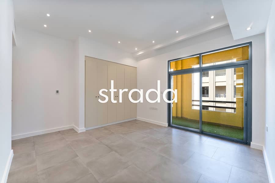 Large 3 Bed | Vacant Now | Upgraded - Image 11