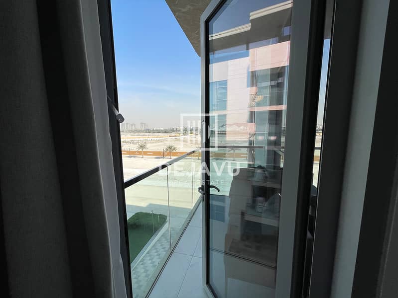 Fully Furnished | Lagoon View | Budget-Friendly - Image 9