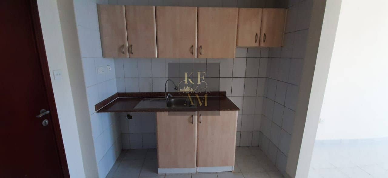 With Balcony | Studio | For Rent | England Cluster | Y25 | International City - Image 6