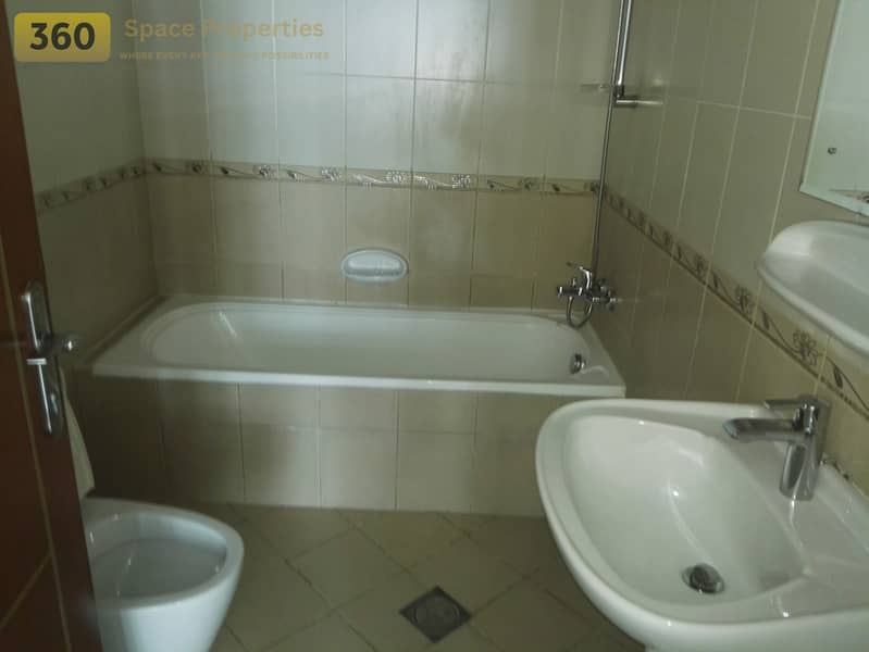 1BHK | Next To Souq Extra & IT Plaza | Prime Location - Image 7