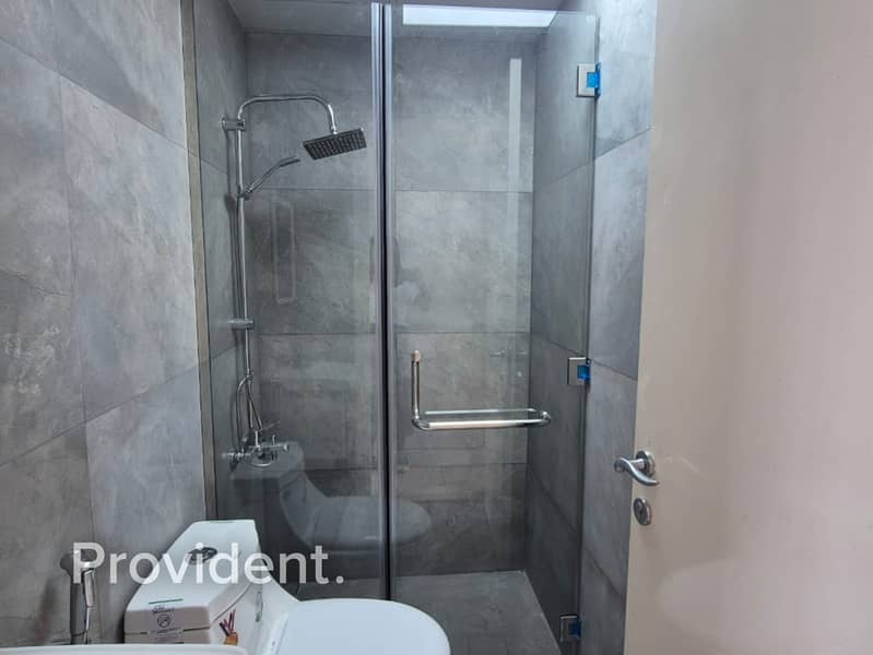 Corner Unit | Private Pool | Lake View - Image 8