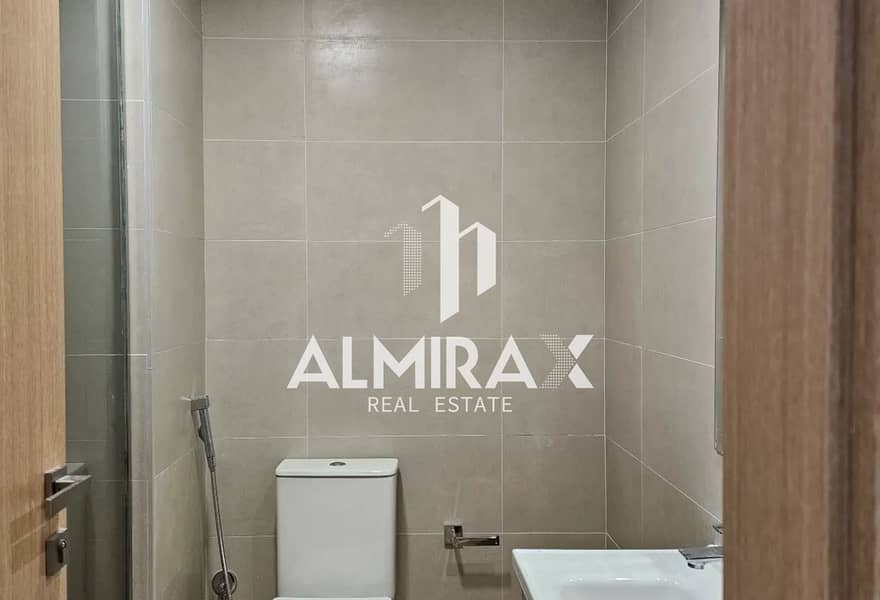 Newly Built Villa | Good Condition | Rented - Image 16