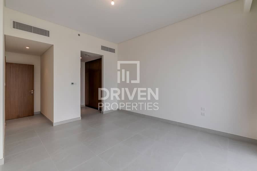 High Floor | Panoramic Park and Sea Views | Bright - Image 12