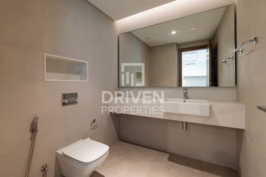 High Floor | Panoramic Park and Sea Views | Bright - Image 13