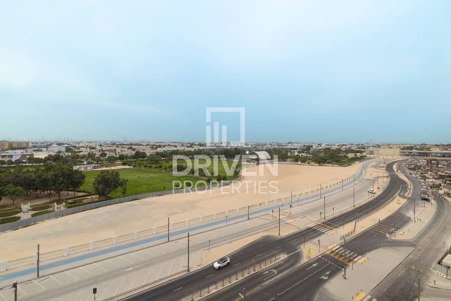 High Floor | Panoramic Park and Sea Views | Bright - Image 16