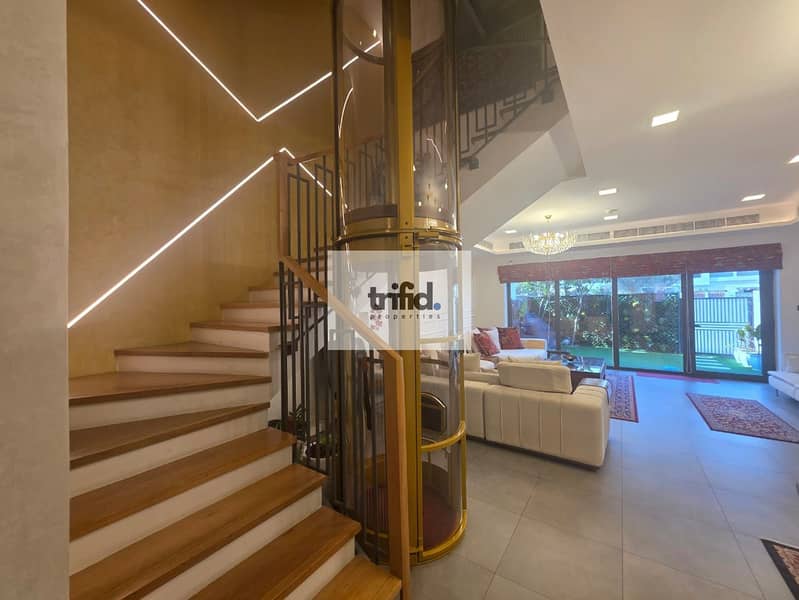 FULLY RENOVATED | PRIVATE LIFT | PRIME LOCATION