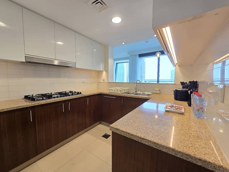 Stunning 3 Bed + Maid | Downtown | Burj Khalifa View - Image 34