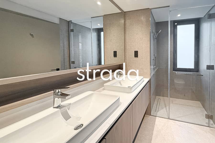 Internal location | Brand new | Available - Image 11