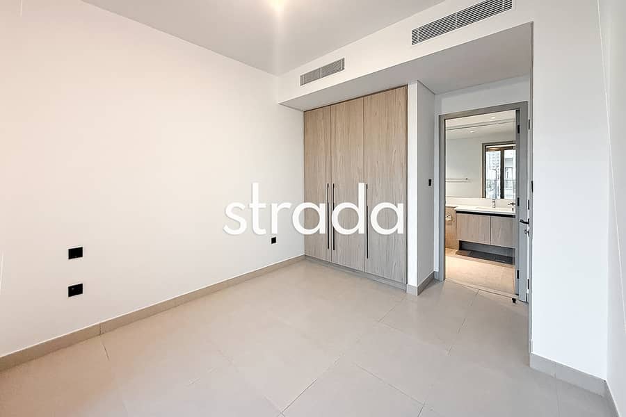 Internal location | Brand new | Available - Image 14