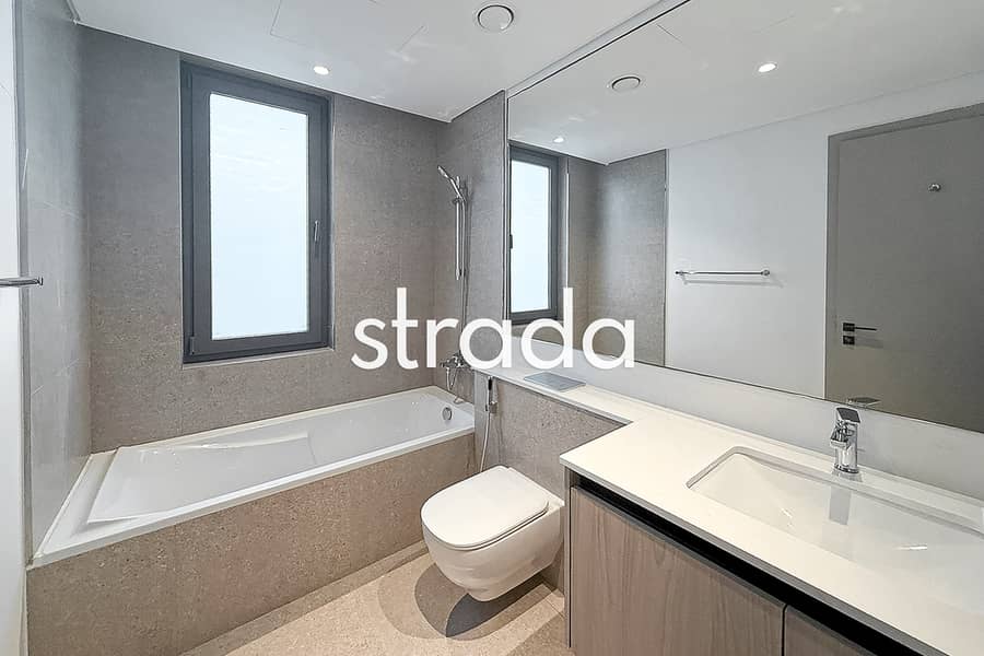 Internal location | Brand new | Available - Image 16