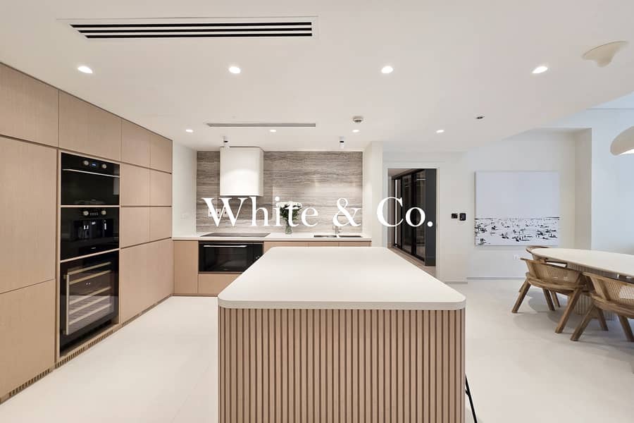 Exclusive | Vacant Now | Sea Views