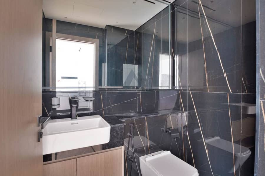 1 Bedroom | Community View | Next To Exit - Image 10