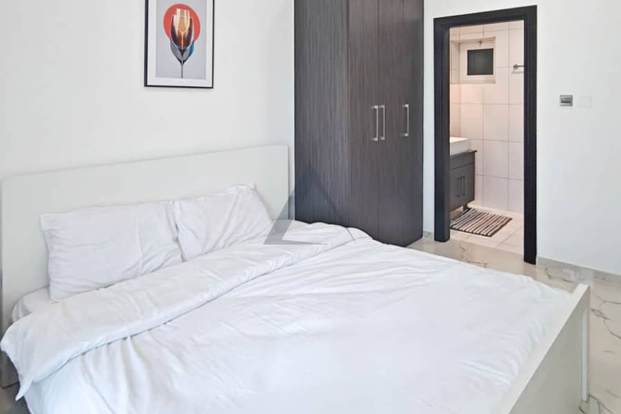 Fully Furnished 2BR | Prime Location | Vacant | Geepas Tower - Image 7