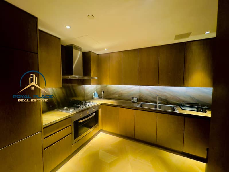 Luxury Living | Well Maintained | Spacious - Image 7