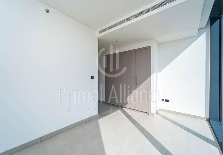 Spacious Duplex | Great View | High Floor | Vacant from Feb - Image 6