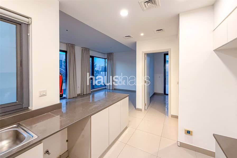 Corner Unit | Vacant Now | Freshly Painted