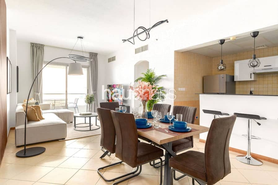 Vacant! | Upgraded | Ideal Location