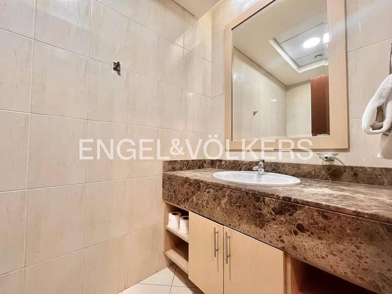 Furnished | Marina & Sea View | Bright | Vacant - Image 11