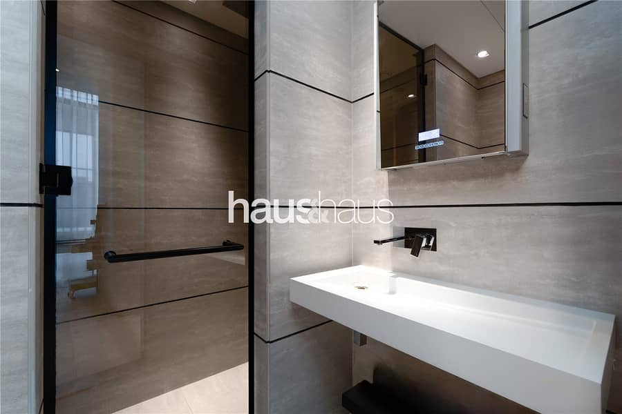 Exclusive | Modern Finishing | Vacant on Transfer - Image 11