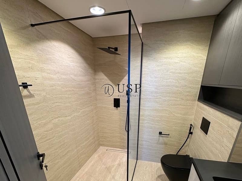 City View | Full Renovation | High Floor - Image 8