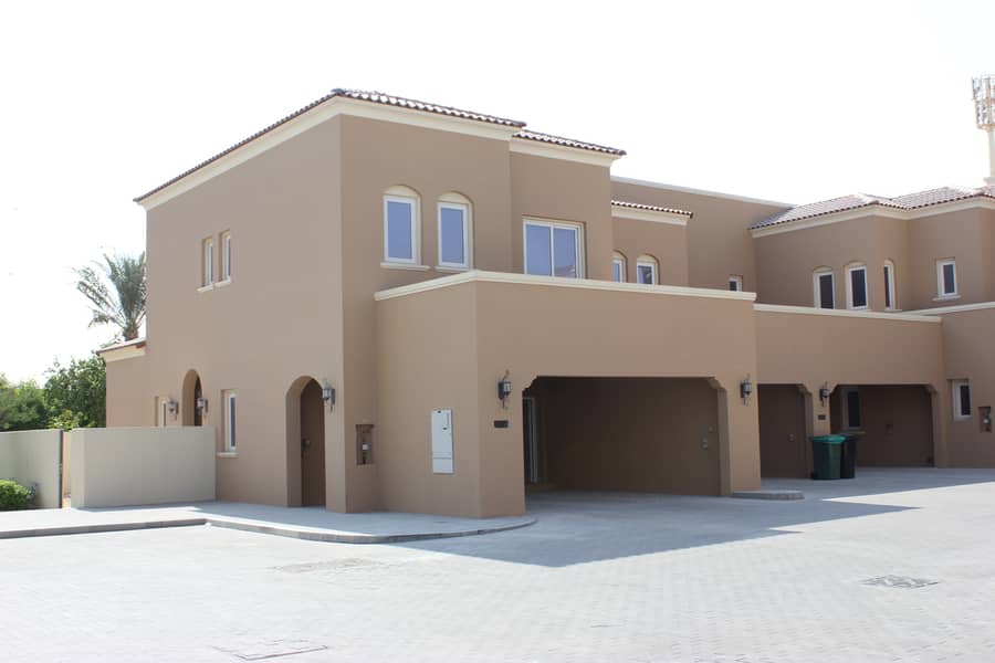 VACANT ON TRANSFER | SINGLE ROW | CORNER UNIT