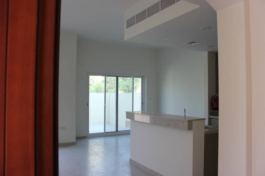 VACANT ON TRANSFER | SINGLE ROW | CORNER UNIT - Image 36