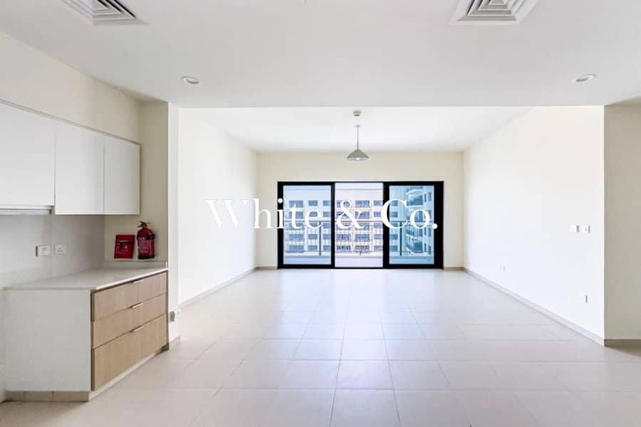 Available Now | Golf View | Chiller Free